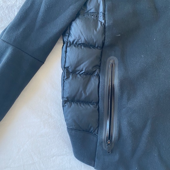 Nike Sportswear Puffer Bomber Jacket - Picture 7 of 7